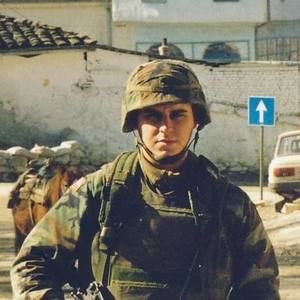 Meet your Posher, Eric